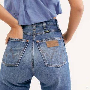 Wrangler Icon Jeans distressed mom denim size 28